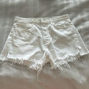 Citizens of Humanity White Marlow Short Sz 28